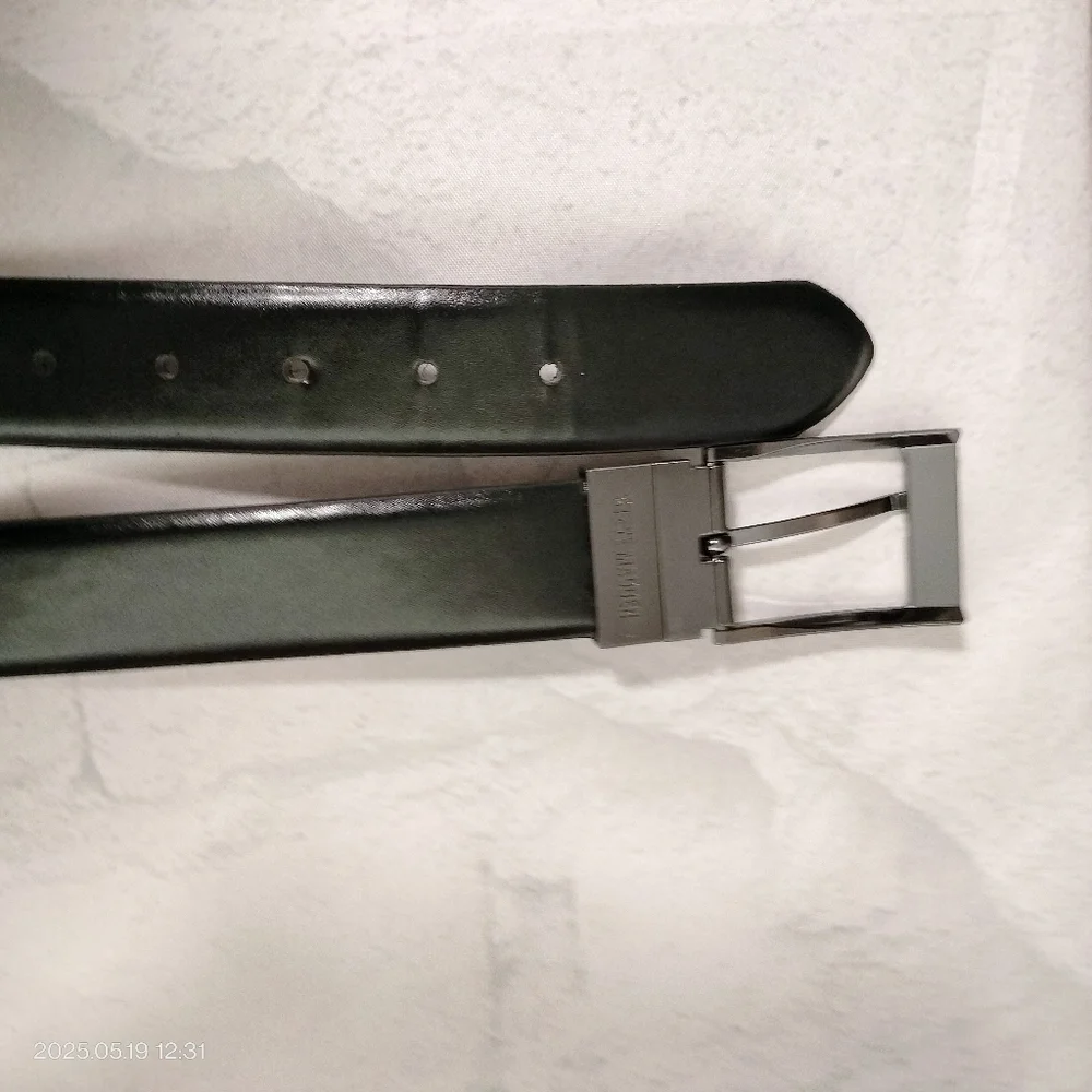 Steve Madden Black/Brown Reversible Sz 38 Belt Silver Buckle Classic Business